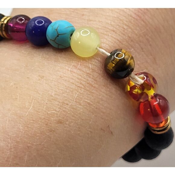 7 Chakra's Healing Bracelet Lava Stone 7in - Picture 1 of 3